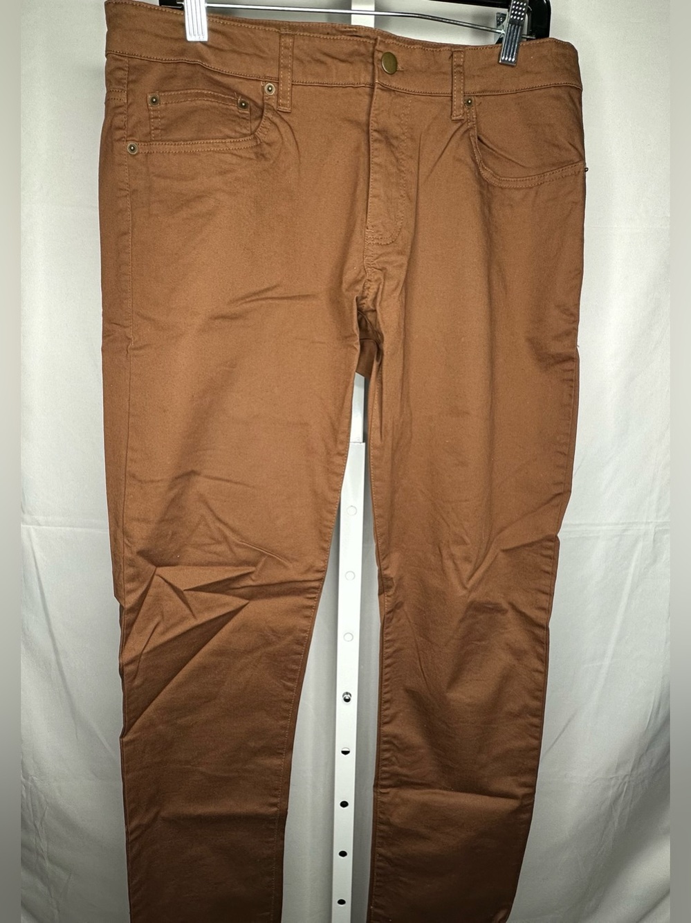 Forever 21 Men's Slim Straight Brown Chinos